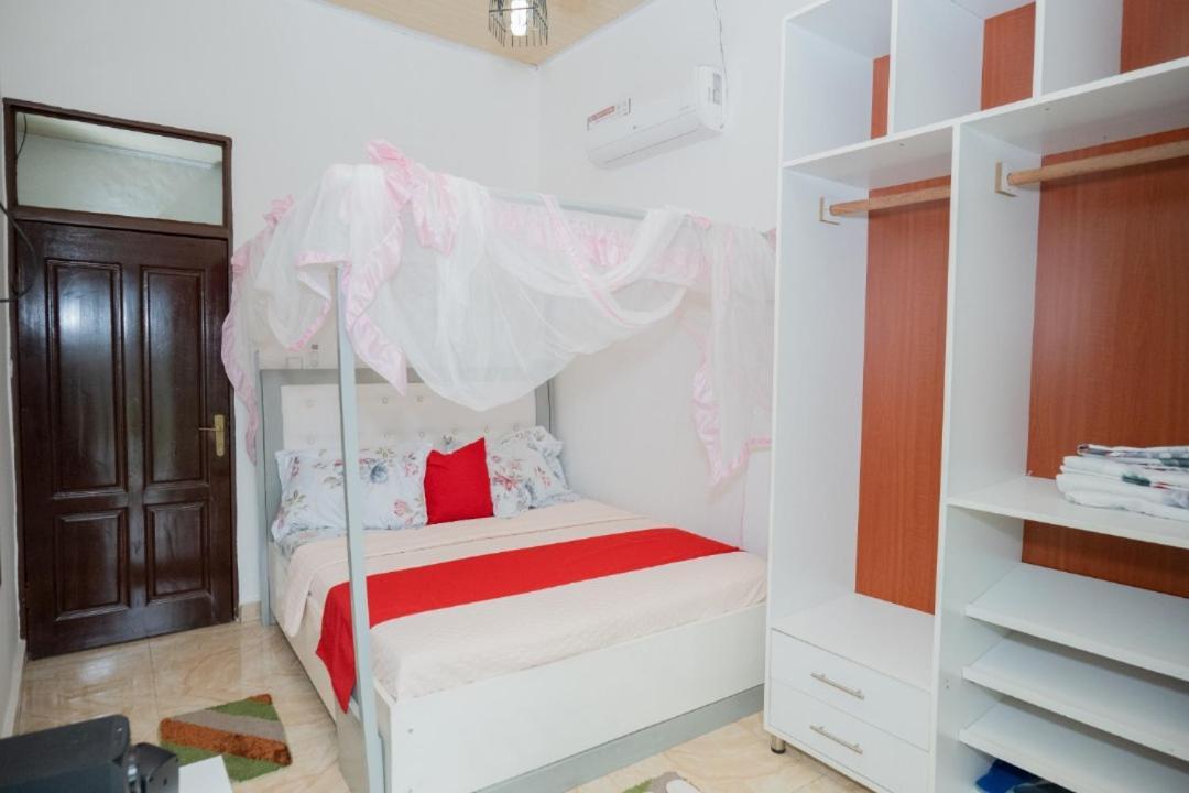 The City Block Apartment ブジュンブラ エクステリア 写真